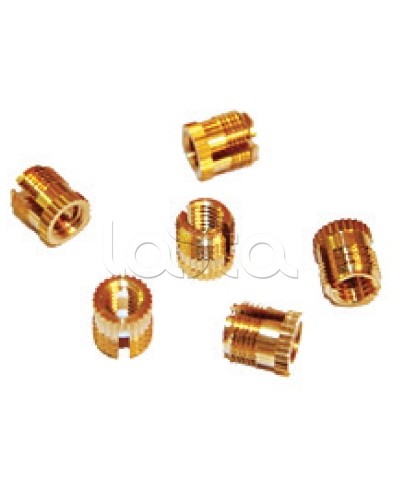 Втулка забивная с внутренней резьбой M6 (10 шт/уп) DKC 501007 во Владивостоке Крепеж: Дюбели, шурупы, саморезы Pintop.ru