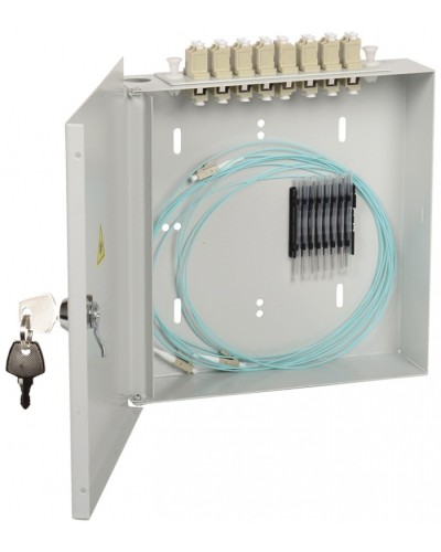 Кросс укомплектованный настенный LC (duplex) 8 портов (OM3) ITK FOBX8-N-8LCUD03 во Владивостоке Кросс оптический Pintop.ru