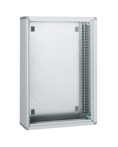 Шкаф распределительный Legrand 020401 во Владивостоке Щиты электрические Pintop.ru