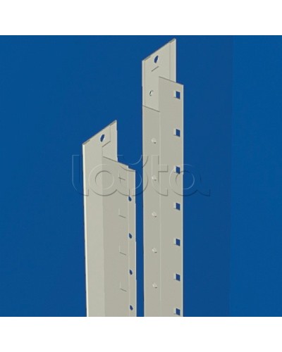 Стойки вертикальные, для установки панелей, для шкафов В=1800мм, 1 упаковка - 2шт. DKC R5TE18 во Владивостоке Аксессуары для стоек и шкафов Pintop.ru